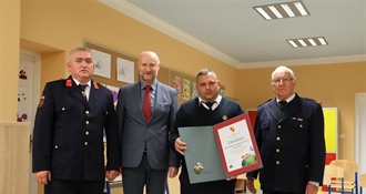 DVD Poznanovec proslavio 100 godina postojanja, tim povodom župan Kolar im uručio zahvalnicu