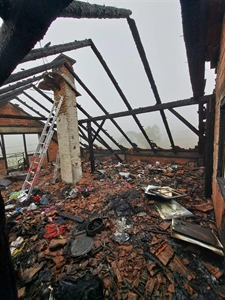 Obitelji vatrogaskinje iz Vrtnjakovca izgorio dio kuće -  apel topličkih vatrogasaca: “Godinama je gasila tuđe požare, sada treba našu pomoć”