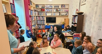 U Svetom Križu Začretju održana prva radionica “Boje koje govore“ – dvadesetero djece naslikalo svoje likovne radove