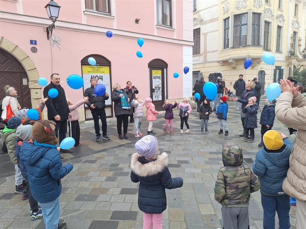 Varaždinci obilježili Svjetski dan dijabetesa puštanjem plavih balona u zrak