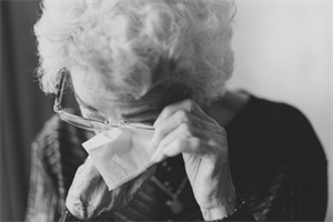 Vijest o privođenju bake (82) potresla Hrvatsku - samo je tražila pomoć, a završila je u policiji