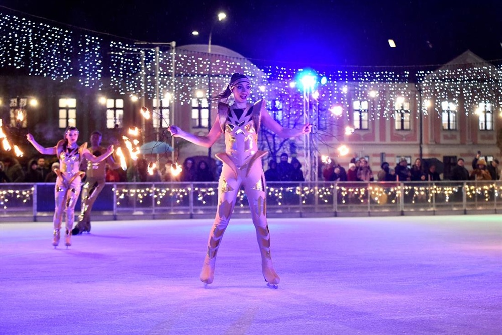 U Varaždinu otvoreno najveće klizalište u Hrvatskoj