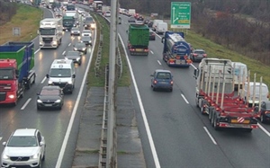 Kilometarska kolona prema Zagrebu: Prometni kolaps na obilaznici i autocestama