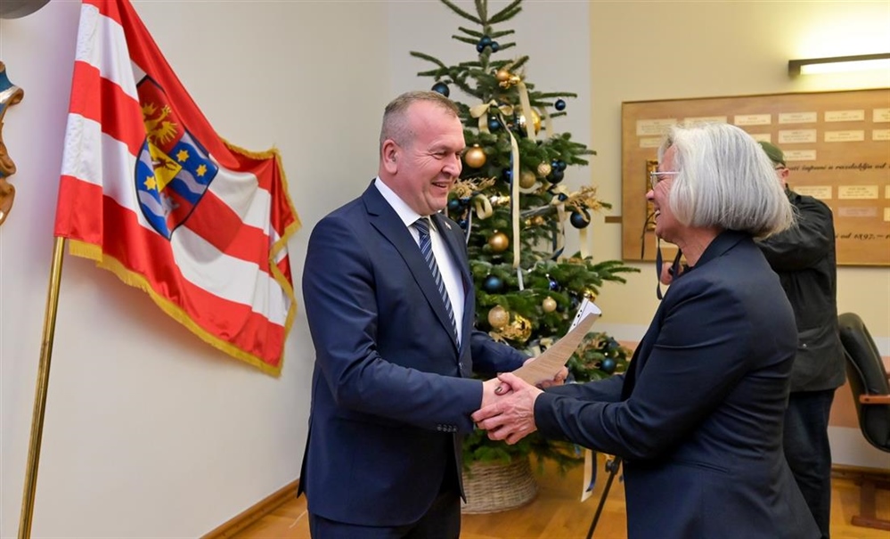 Varaždinska županija ove je godine izdvojila 300 tisuća eura za korištenje obnovljivih izvora energije – uručene Odluke novim korisnicima