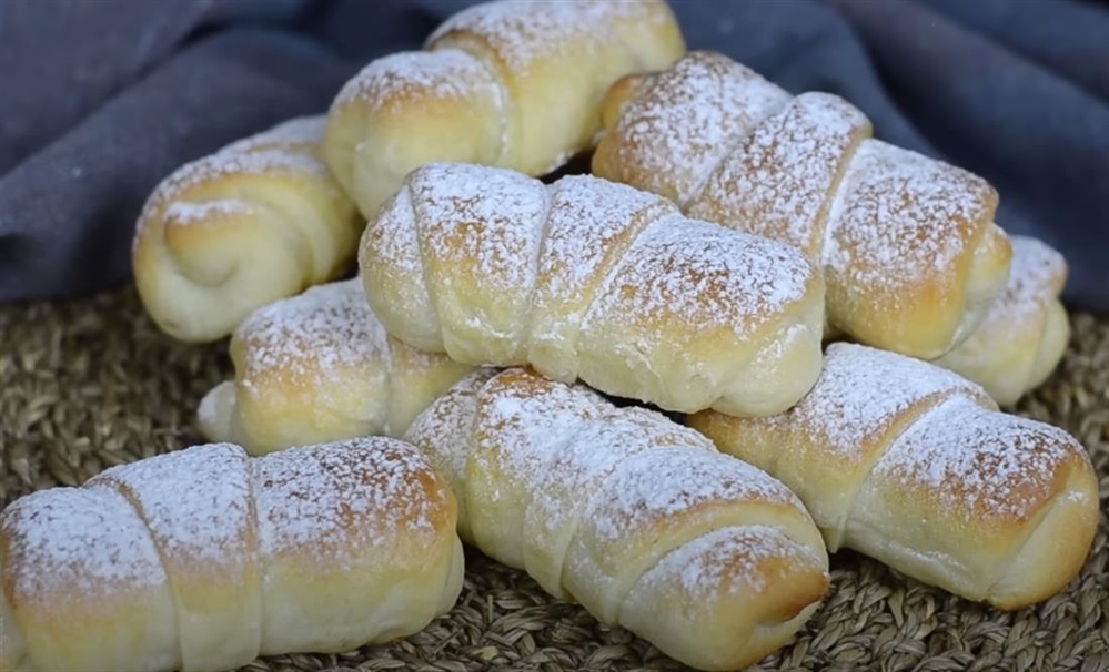 Jednostavne i sočne kiflice za sve vrste nadjeva