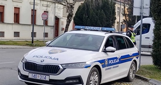 Vozila pijana pa napravila pravi kaos na raskrižju u Varaždinu