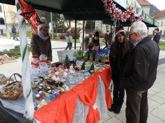 Otvoren poziv izlagačima: sudjelujte na "Božićnom sajmu" u Pregradi!