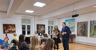 Gradonačelnik Brlek otvorio prvu samostalnu izložbu Ane Kapetan u Klanjcu