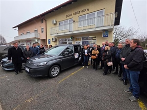 Humanitarna snaga Zagorja - prikupljena sredstva za vozilo bolesnoj 32-godišnjoj Petri Šobak