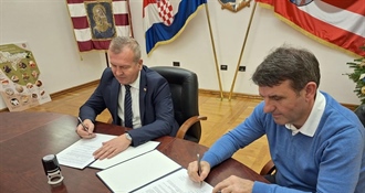 Župan Stričak i gradonačelnik Lepoglave Šoštarić potpisali ugovor o darovanju nekretnine za izgradnju gradske tržnice