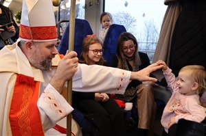 Međimurski mališani uživali u vožnji vlakom sa Svetim Nikolom