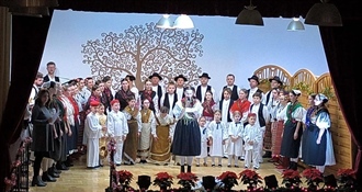 Večer tradicije i emocija u Svetom Križu Začretju: KUD ponovno očarao publiku