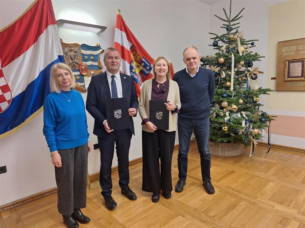 Župan Stričak i dekanica Klačmer Čalopa potpisali ugovor o sufinanciranju studije izvodljivosti za novu zgradu FOI-ja