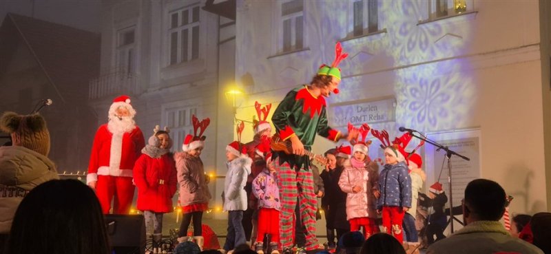 U bogatom programu uz Baku i Djeda Mraza u Klanjcu uživali veliki i mali