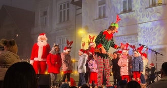 U bogatom programu uz Baku i Djeda Mraza u Klanjcu uživali veliki i mali