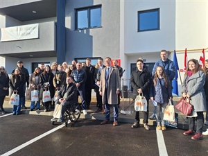 Varaždin: Stanarima prve zgrade u novom POS naselju uručeni ključevi stanova