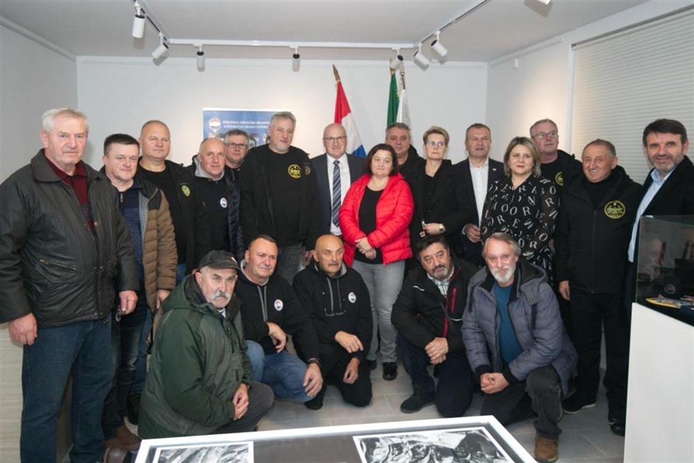 Župan Stričak u Lepoglavi otvorio izložbu "Koraci slobode – Lepoglava na bojištima Domovine"