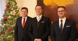 S vjerom u ljude i grad: Čestitka Varaždinkama i Varaždincima