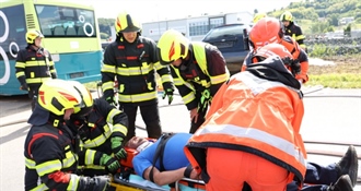 Dok jedni slave, drugi su na terenu - žurne službe bez stanke za blagdane