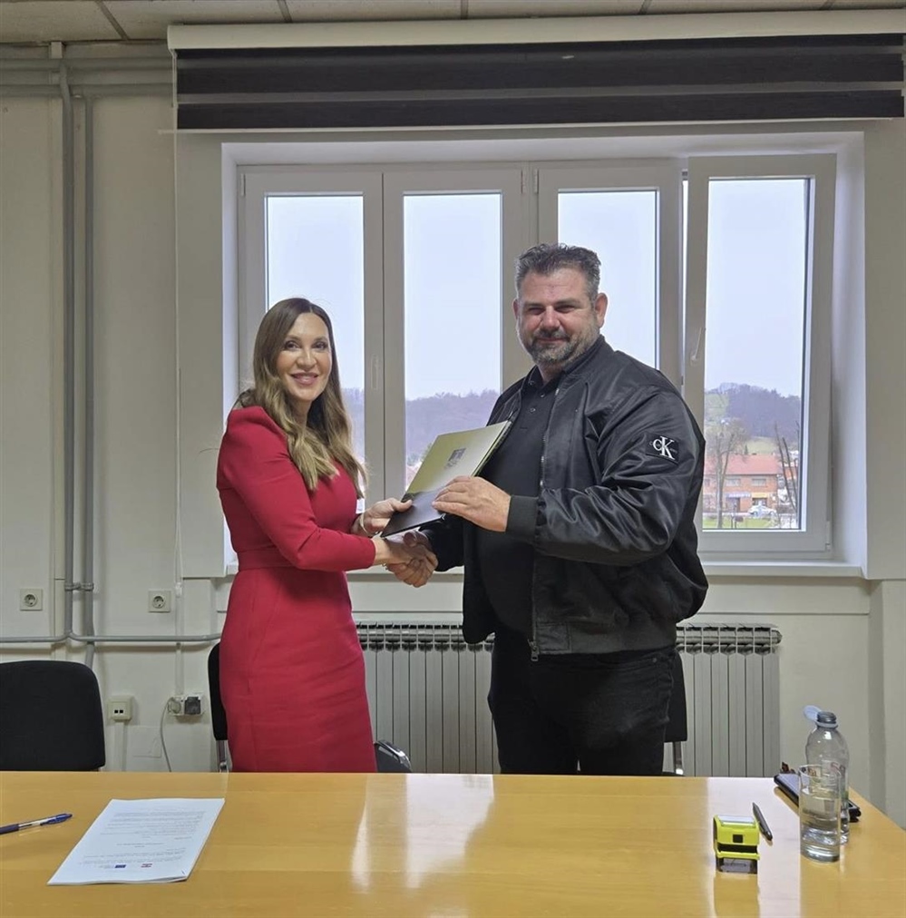 Prekrasan božićni poklon: Gradonačelnica Auguštan Pentek potpisala ugovor za dogradnju dječjeg vrtića u Zlataru – radovi počinju u siječnju
