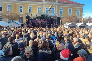 Nezaboravan Doček u podne u Mariji Bistrici: Odlična atmosfera, glazba, druženje i Bistrička božićna tombola