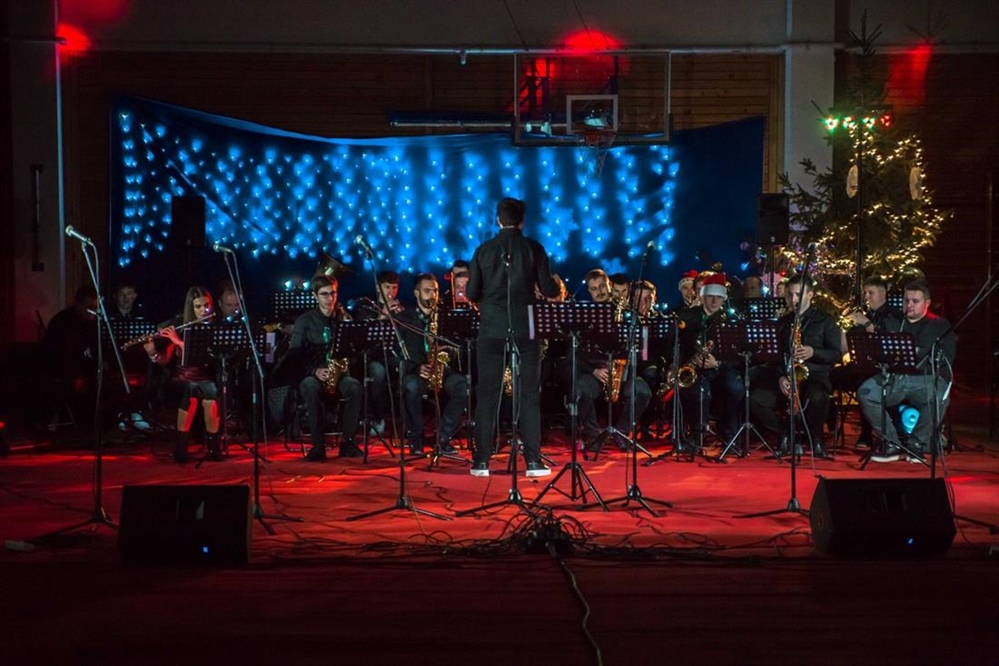 Gradska glazba Pregrada oduševila publiku božićno-novogodišnjim koncertom