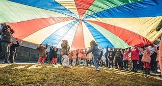 Glazba, dječji program i vatromet u podne: Petrijanec dočekao Novu godinu
