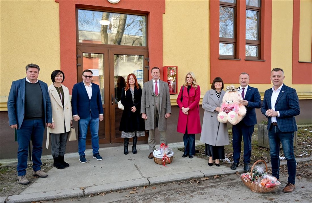 Župan Stričak i gradonačelnik Bosilj u tradicionalnom novogodišnjem obilasku žurnih službi