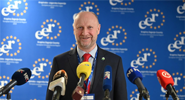 Novogodišnja čestitka župana Kolara: Samo zajedničkim radom možemo osigurati dostojanstven život za sve