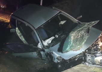 Stravična prometna nesreća kod Novske. Poginuo 56-godišnji vozač, auto potpuno smrskan