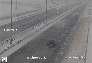 Zimski uvjeti u Hrvatskoj: mokri i skliski kolnici te dvije nesreće na autocesti