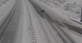 Otežan promet diljem zemlje - brojne zabrane i ograničenja zbog snijega i poledice