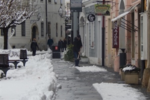 Evo kakva kazna prijeti ako zanemarite čišćenje snijega ispred prilaza