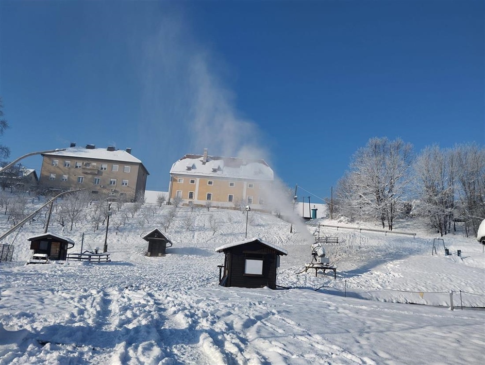 Sjajna vijest za velike i male - otvoreno sanjkalište Ski kluba Stars u Svetom Križu Začretje