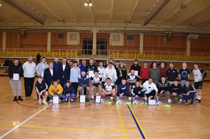 Klampotic liga uspješno privedena kraju - pehar u rukama ekipe 10X Cestica Svijeće Kokot