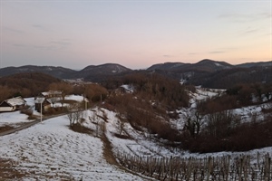 Zima se zadržava u unutrašnjosti: subota s oblačnim nebom i mogućim snijegom