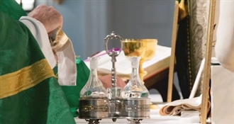 Župnik iz Vodica objavio koliko je novaca dobio od blagoslova obitelji – smatra da je to transparentno – trebaju li i ostali svećenici to učiniti?