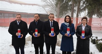 Na Dan međunarodnog priznanja RH, župan Posavec i gradonačelnica Cividini odali počast poginulim hrvatskim braniteljima