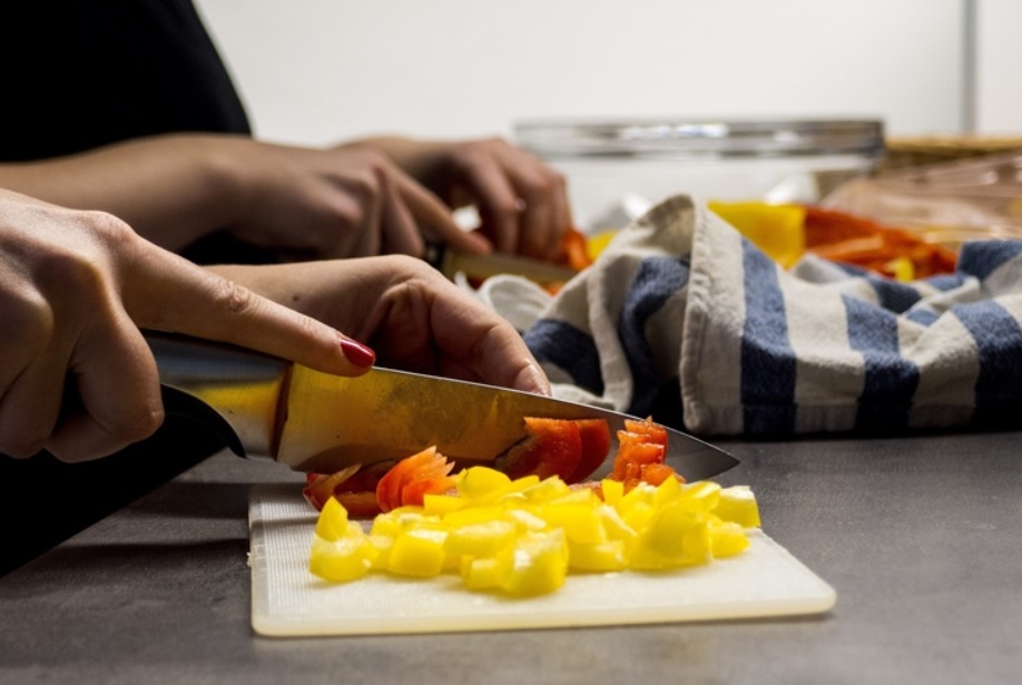 Self-care u 2026. više ne izgleda onako kako mislite – novi trend je terapija u kuhinji!