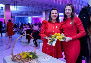 Crvene i žute haljine: U petak u Varaždinu javnozdravstvena akcija „Dan crvenih haljina“ i „Dan mimoza“