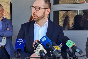 „Doček je otkazao HRS, a ovo je udar države na Zagreb“ , izjavio Tomašević i najavio pravnu bitku