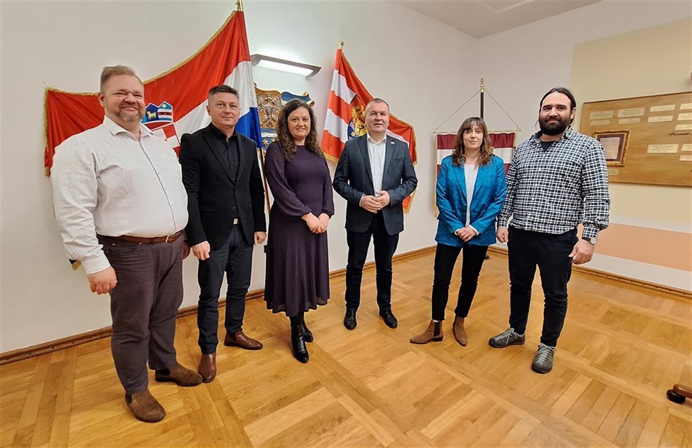 Kako bakterije mogu pomoći varaždinskom zelju, hrenu i buči u borbi protiv suše?