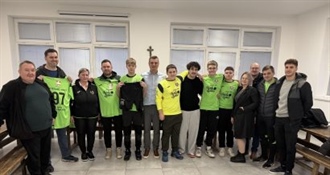 Općina Petrijanec: Mladi nogometaši Nogometnog centra Orač-Nova Ves dobili nove dresove uoči proljetne sezone