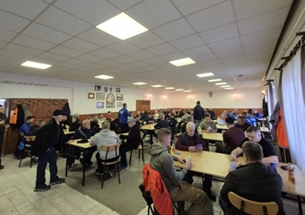 Nevenko i Nikola pobjednici prvog turnira u belotu održanog u Slokovcu