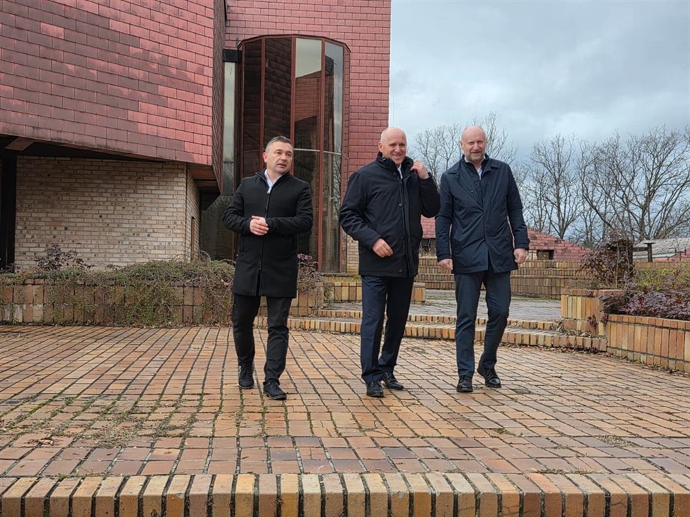 Spomen dom u Kumrovcu zasjat će starim/novim sjajem – čeka se procjena ministarstva, a potom i investitori