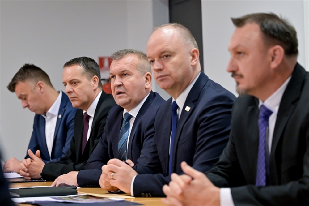 Gradonačelnici i načelnici iz Varaždinske županije sastali se u Novom Marofu, glavne teme - demografija, priuštivo stanovanje, investicije...