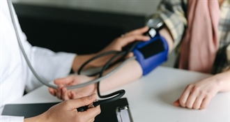 Nevjerojatne scene - Liječnica hitne snimljena kako konzumira kokain