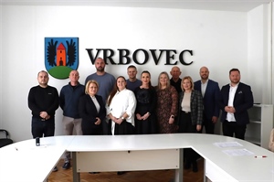 Grad Zlatar svojim školarcima i ove godine sufinancira ljetovanje i školu plivanja na Malom Lošinju