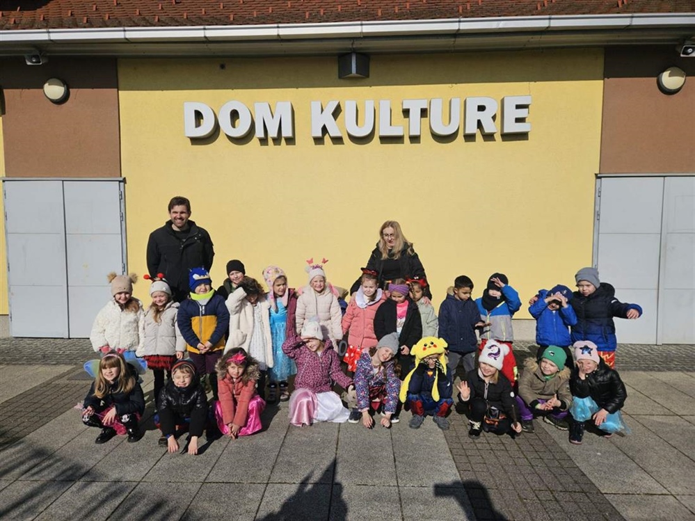 Male maškare posjetile načelnika Škvorca i vratile mu ključ Općine Mala Subotica