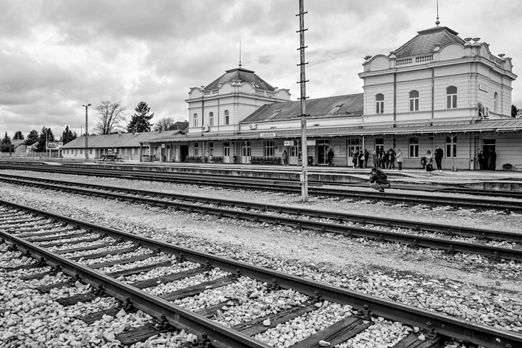 Tragedija u Zagrebu: 20-godišnjak poginuo nakon naleta vlaka